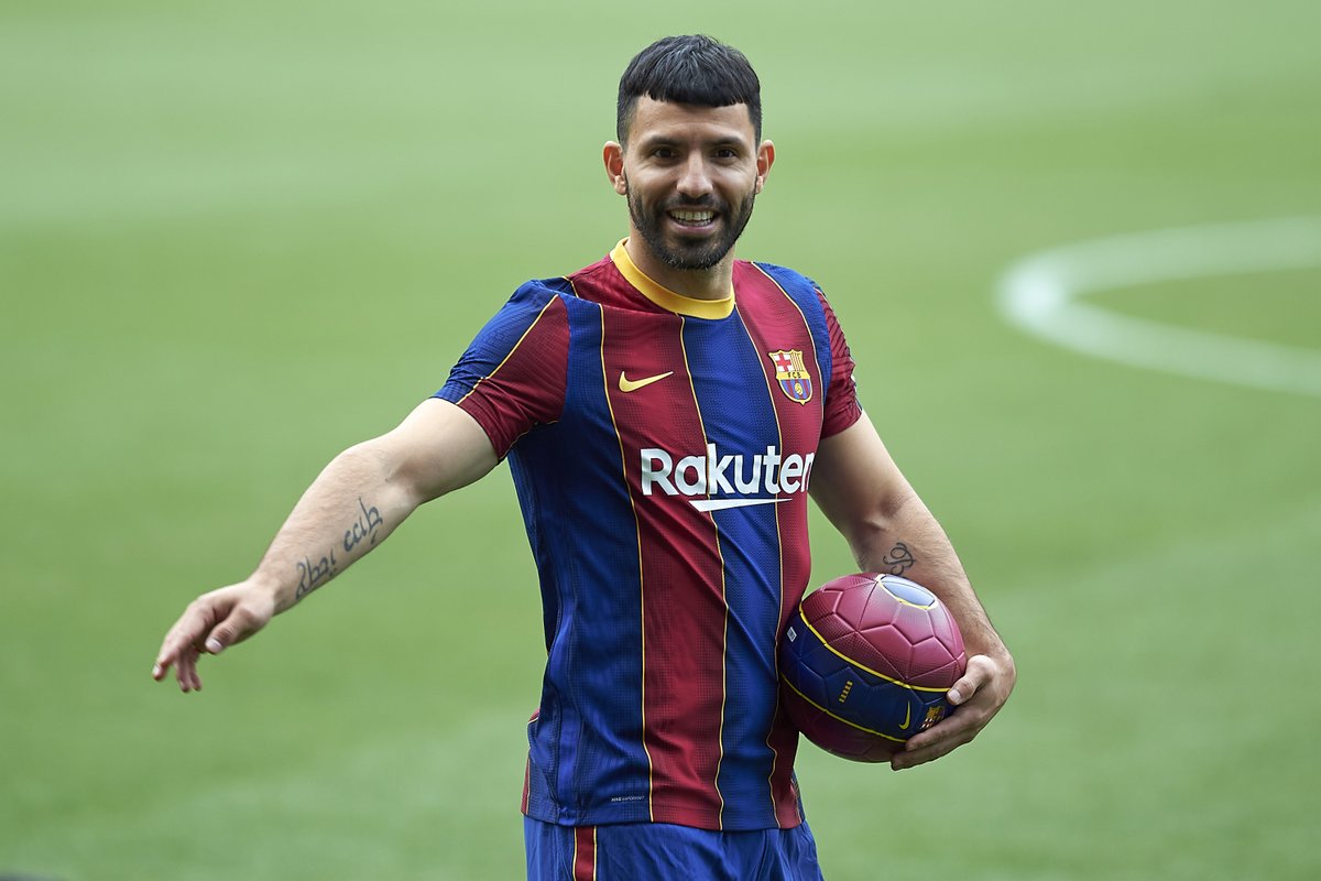 FootyAccums's tweet photo. Sergio Agüero has been diagnosed with cardiac arrhythmia, a heart rhythm frequency disorder, after tests were conducted at the hospital. https://t.co/X1M8thsnNT