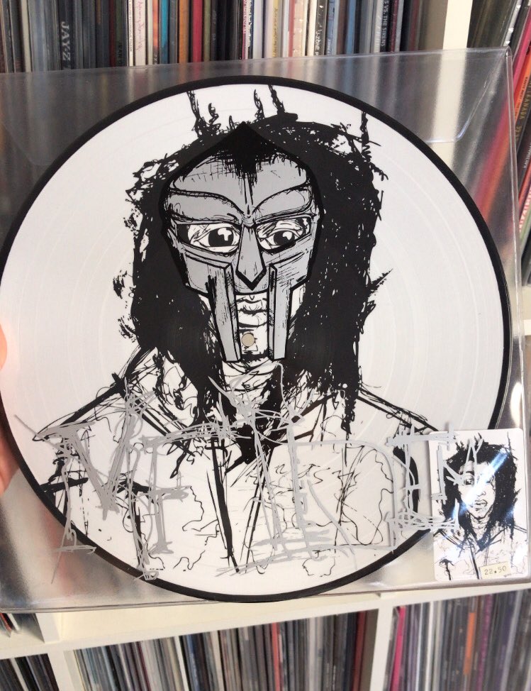myvinylweighs's tweet photo. #VinylOfToday: This DOOM & deM atlaS collabo project I just found in the neighbourhood record store yesterday. ✨ It‘s been one year since we lost the Villain. 💔 #RIPDOOM #DOOMSDAY
__
#dematlas #mfdoom #mfdem #rhymesayers #ripmfdoom #mfdoomforever https://t.co/VEWVR9uklS