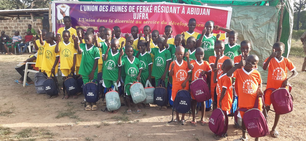 UjfraA's tweet photo. Vendredi 29.10.2021
🔴DOULAMAKAHA, dept Ferké, région du Tchologo 
Caravane de don de kits scolaires UJFRA 2021 @KOULEBAGUIDJOU @pekouho @GNINEFERE @ONG_la_VIE @FatouYEO @gnenefol @yeoyefarkiya @kaderdia @education_gouv @UNICEF_CIV @UNESCO @UNFPA_WCARO @USEmbAbidjan @UNFPA_WCARO https://t.co/bjymo8k3jR