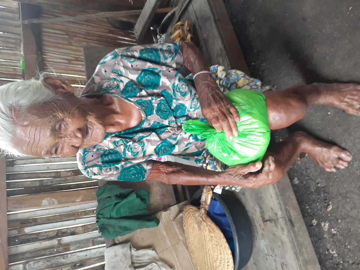 tanghinan_jonil's tweet photo. @chiefmando_ Done follow ..hopefully sir i will be the one of your winner
Give it to me and i will give too the people here in our community
Im proud to say im sharing now .here is my prove ๐๐๐
#Shareyourblessing ๐๐๐ https://t.co/mpOskVXSUt