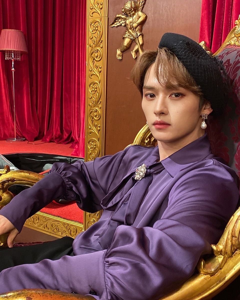 skzempireturkey's tweet photo. 211031 | 📸 @/realstraykids #LEKNOW Instagram Güncellemesi
"SKZ del Luna👀
#LeeKnowSevimli #LeeManwol #GizliBirİkinciİş" https://t.co/d8a0CE2Zjz