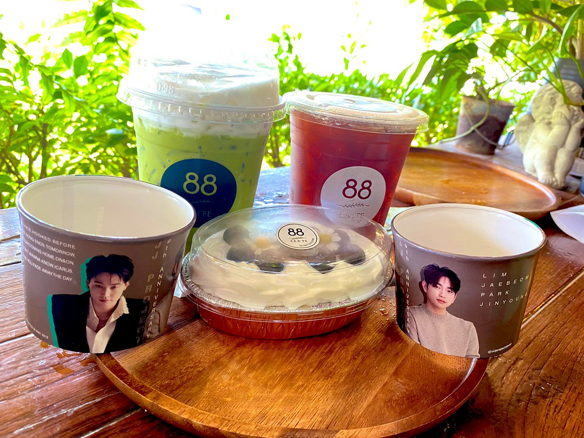 pinta_jinny's tweet photo. พาน้องกลับบ้านแล้วคร้า #JJProject4Ever #9YearsWithJJProject
#JJProject https://t.co/xJKCwrmwOY