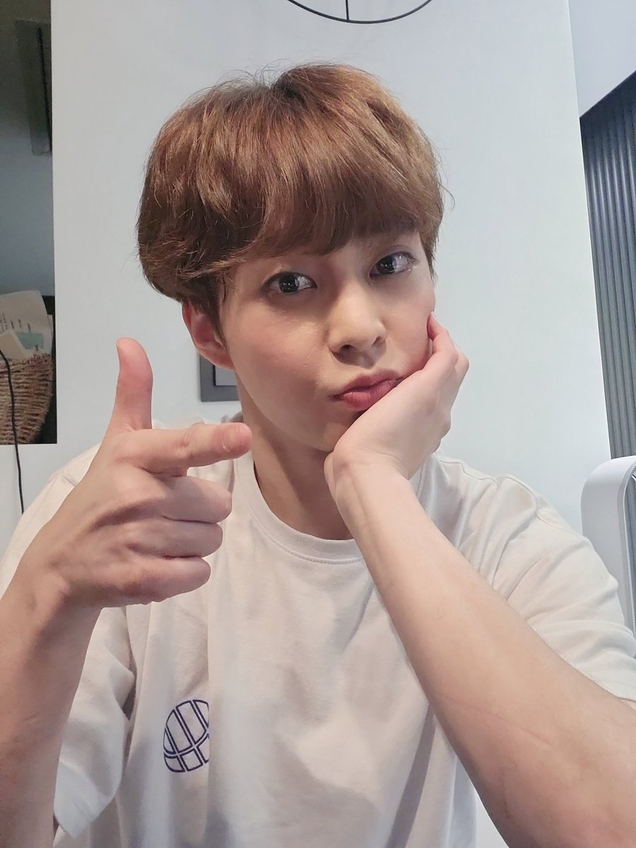 😚😚