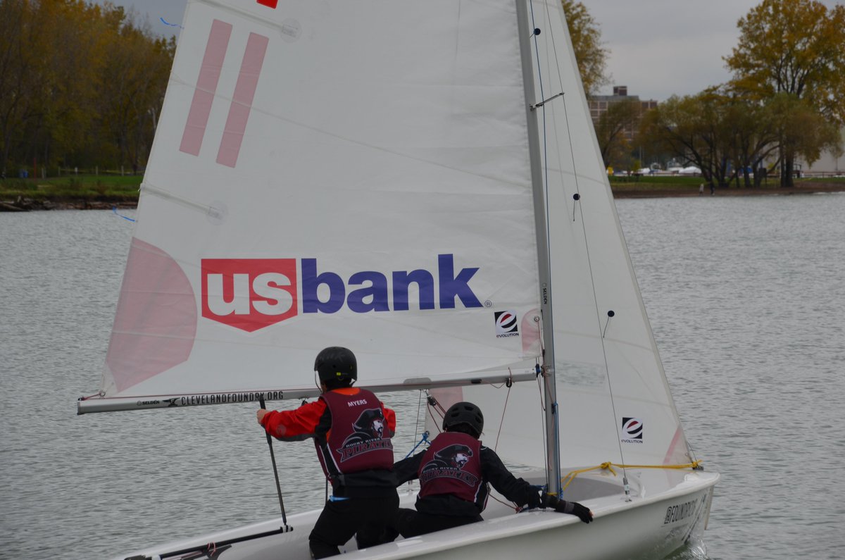 rrhssailing's tweet photo. Another great day on the water.  Pirates take 3rd at the Foundry Halloween Regatta.    #rrhs #makelegends 
@rrcs @RRCSActivities @Foundry216 @116sports https://t.co/HNkmOI4gze