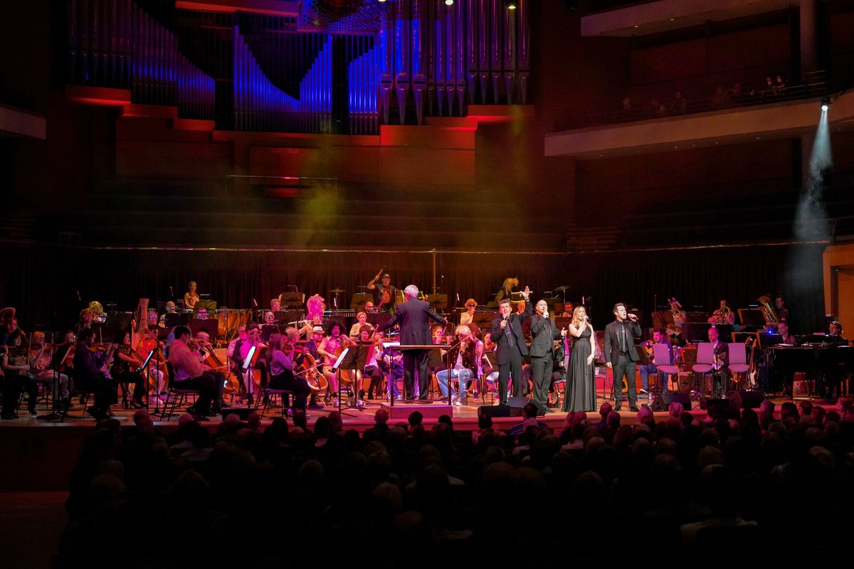 Big thanks to #GRBConcerts for their fabulous performances! We look forward to welcoming you back soon ⭐

📸 Bill Lam, The Hallé

Many thanks to <a href="/Brother_UK/">Brother UK</a>  for sponsoring this concert 👏