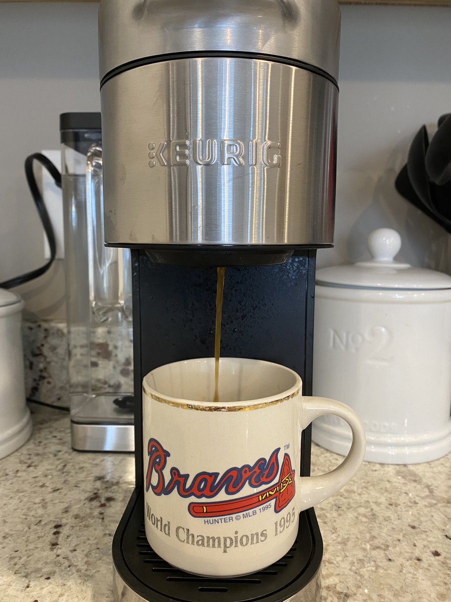 teefox11's tweet photo. Today feels like a good day to win a #WorldSeries whaddaya say @Braves #ForTheA #ChopOn https://t.co/YkDvBVHod8