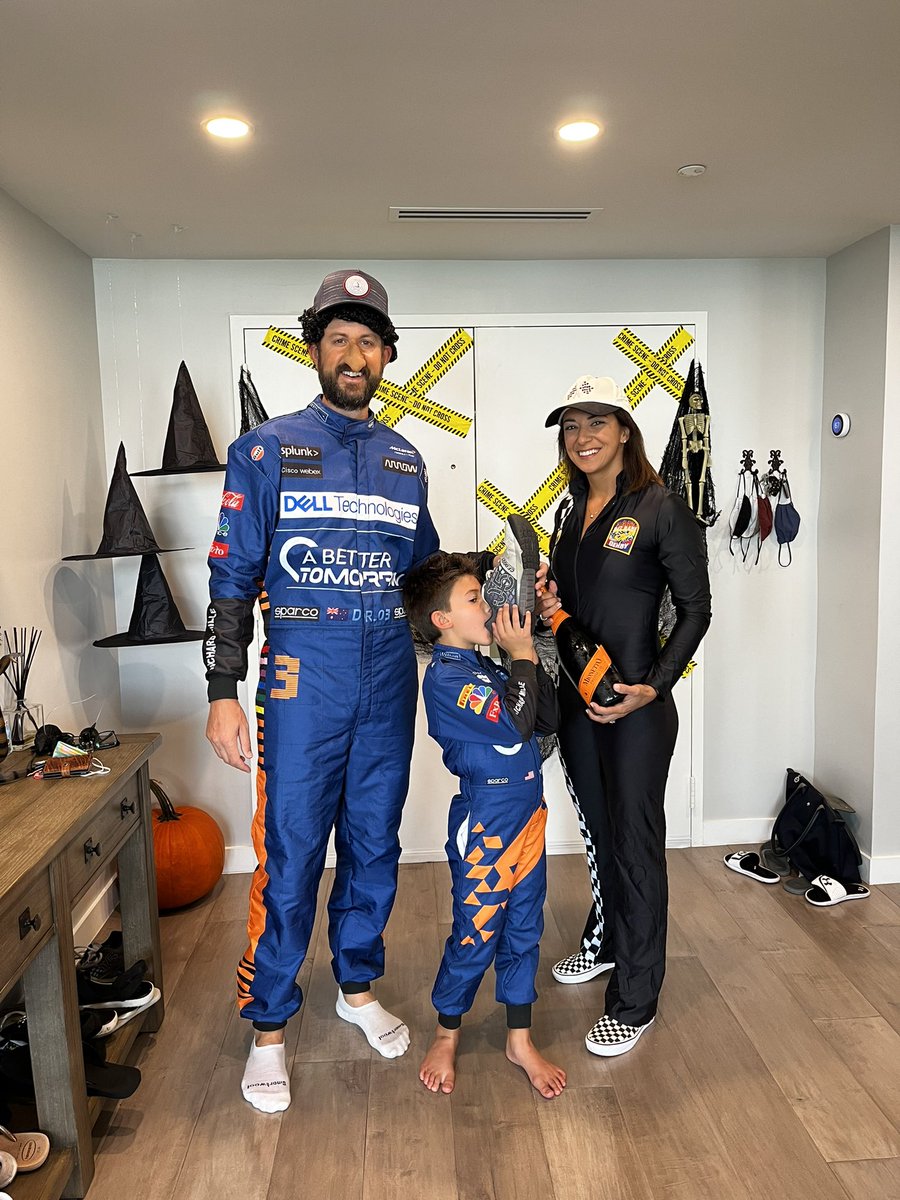 Happy Halloween <a href="/danielricciardo/">Daniel Ricciardo</a> and <a href="/LandoNorris/">Lando Norris</a> <a href="/F1/">Formula 1</a> <a href="/McLarenF1/">McLaren</a>