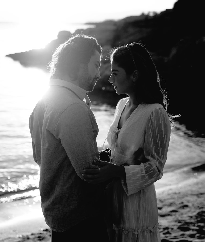 SuttonSloan_'s tweet photo. The beauty of this photos 💙💚

#AdaMasalı #PoyHaz #AyçaAyşinTuran #AlpNavruz https://t.co/NHLZA3sEOr