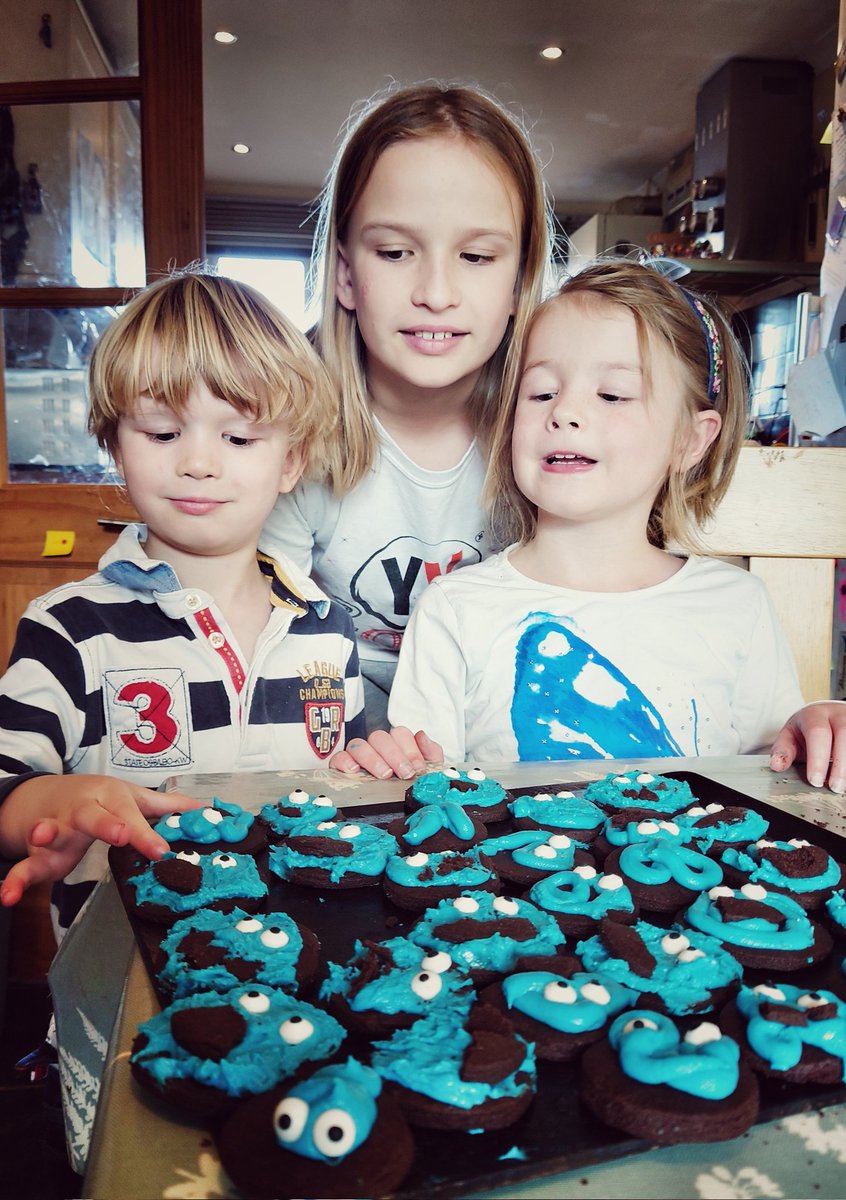 A morning making cookie monster biscuits, thanks too <a href="/CwC_UK/">Children with Cancer UK</a> &amp; <a href="/KatieBakesMixes/">Katie Bakes</a>