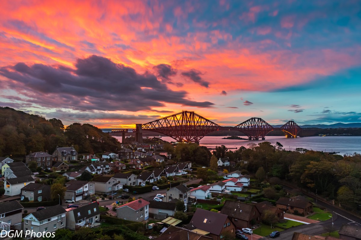 Good morning #northqueensferry
#forthbridge
#welcometofife