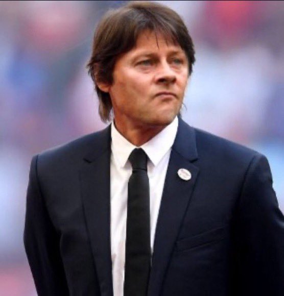 TrollFootball's tweet photo. Man Utd: We need Conte.

Ole: Say no more https://t.co/mLTuY97cuF