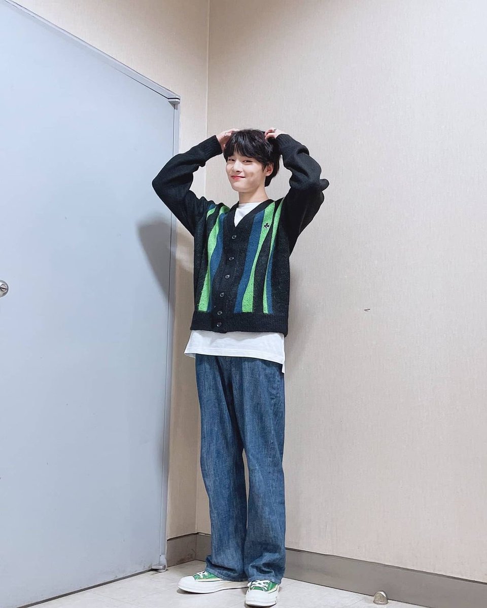 mazzangver's tweet photo. 아우우우웅귀여워 https://t.co/S41tXCE0QE