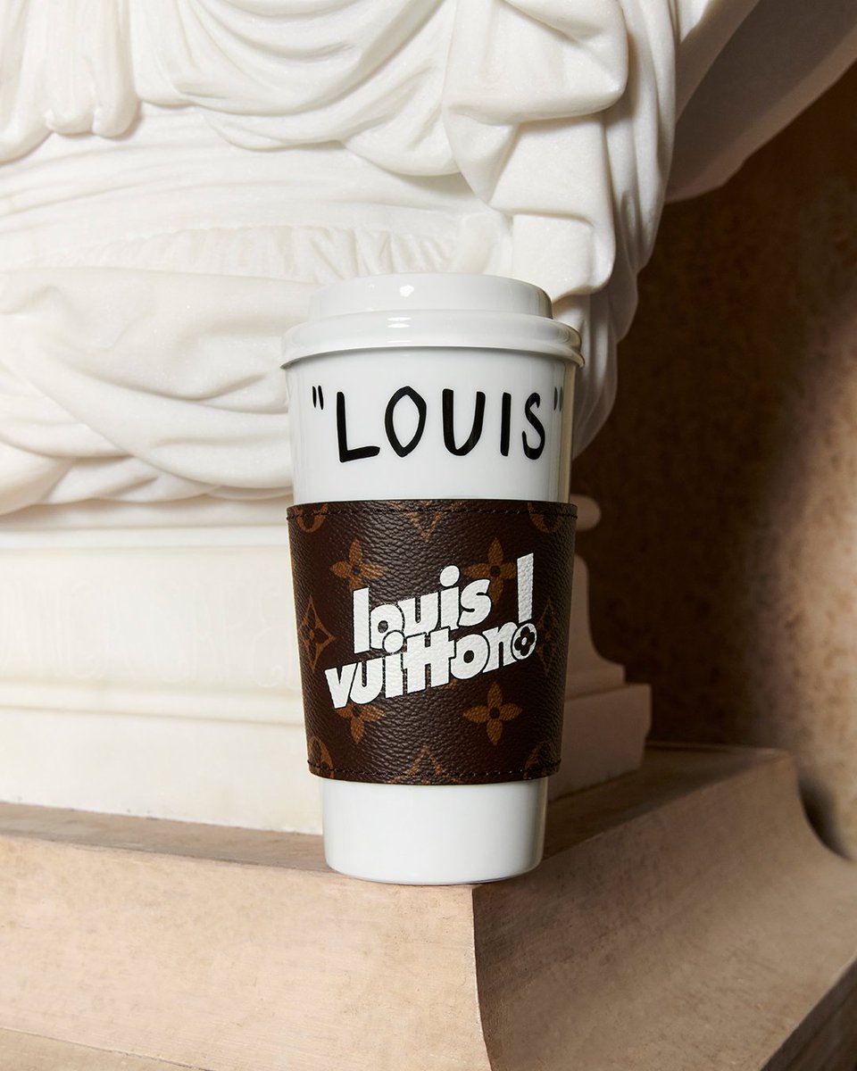 Louis Vuitton on X: A daily necessity. The reusable and eco-responsible Coffee  Cup Louis retains codes inherent to #LouisVuitton, while offering a stylish  update to an everyday essential. Explore the Maison's Art