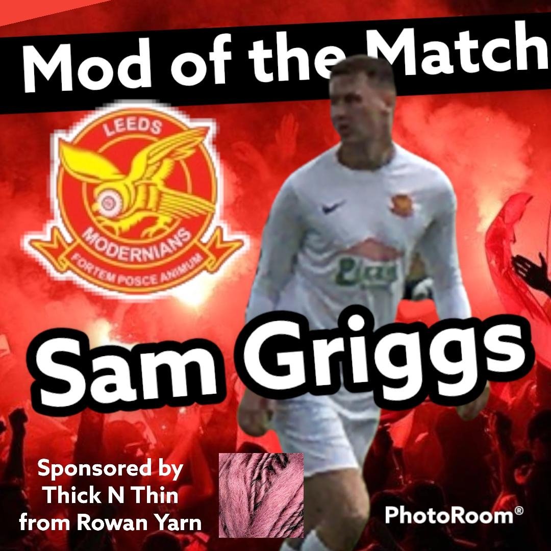 LeedsMods's tweet photo. 🚨RESULT🚨
Great win for our 1sts against higher division Oxenhope in the Cup! To fight from 2-0 down at HT to draw 2-2 and a win on Pens! Mod of the Match was Sam Griggs with special mentions to the French Flea Pierre Domel and The Cookridge Messi! #UTM #LEEDSMODS 🔴⚫🔴⚫🔴⚫ https://t.co/QsHcGAhohn