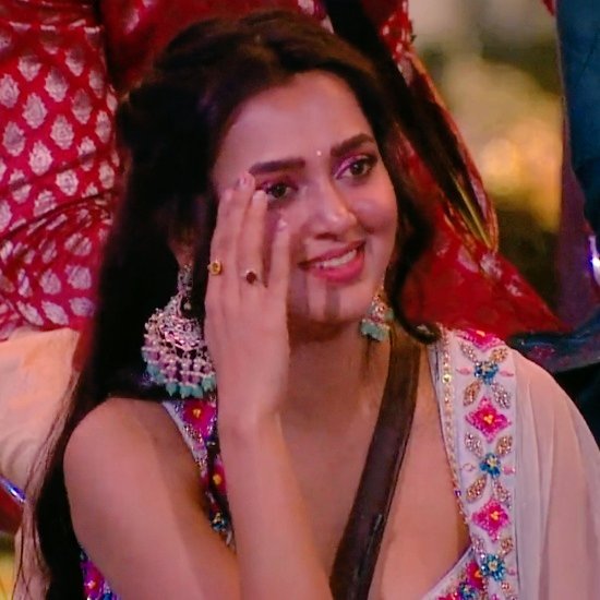 Aastha_clouds's tweet photo. Look at thissssss
Can you like not keep watching them like this??
TEJRAN OUR HEART https://t.co/KVWRQMBBUc