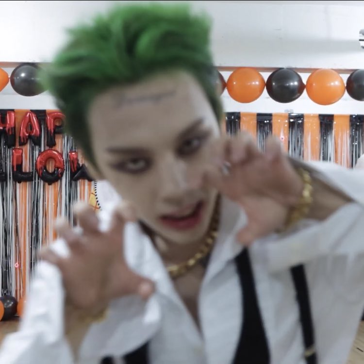 FUCK JOKER DAEHYEON AND HARLEY QUINN YONGHA????? YONGDAE ?.!/!:!:!:!/!