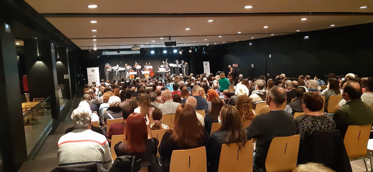 Ajuntament d'Olot tweet media