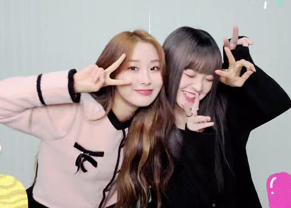 archiveyuuri's tweet photo. 211031 ㅡ VLive  
#YUURI #유우리 #JIAN #지안 #LUNARSOLAR #루나솔라 https://t.co/oYZNmPTrP8