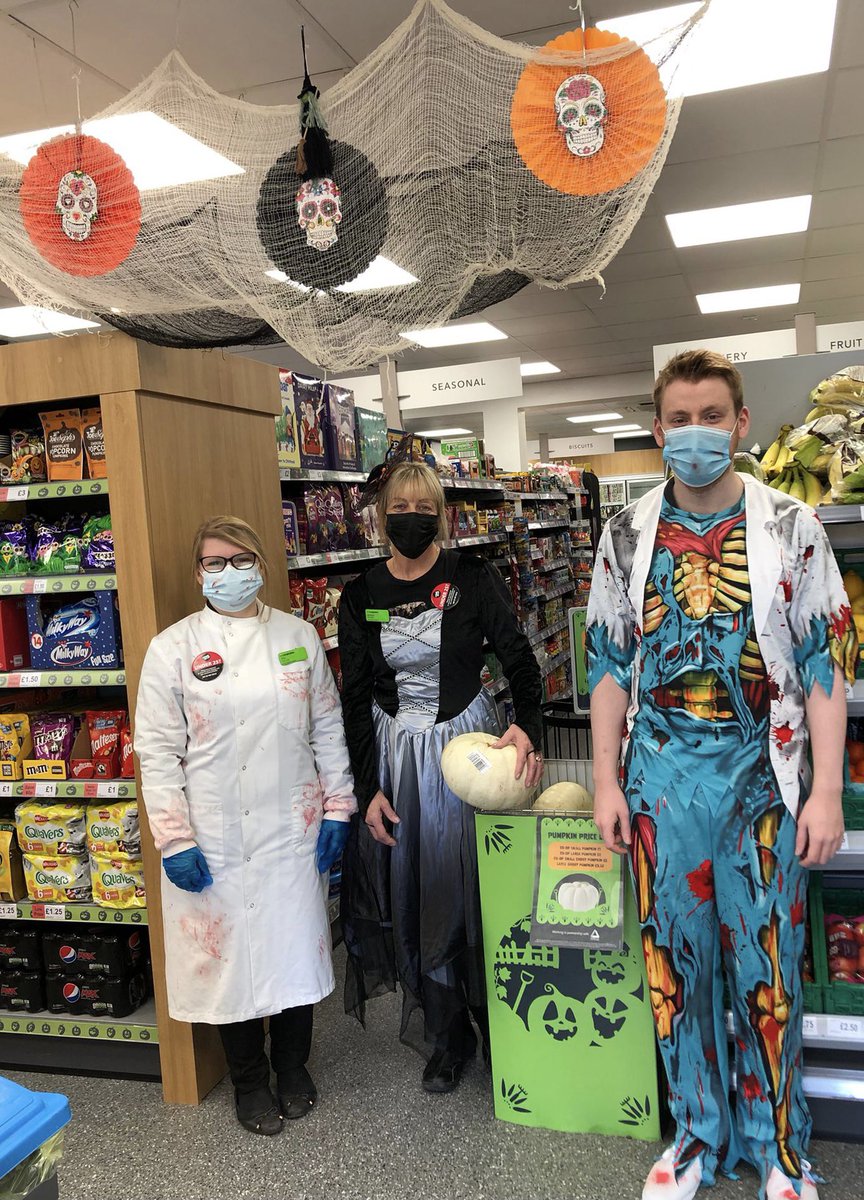 Alice Mead (@alice_mead94) on Twitter photo Happy Halloween from Kedleston Road ๐๐ท๐ป
<a href="/GailGailmini/">Gail</a> <a href="/GlidewellGavin/">Gavin Glidewell</a> @grahamwren2 <a href="/ClaireKoziol/">Claire Koziol</a> @PaulalanDennis <a href="/mycoopfood/">Central Co-op Food</a> Happy Halloween from Kedleston Road ๐๐ท๐ป
<a href="/GailGailmini/">Gail</a> <a href="/GlidewellGavin/">Gavin Glidewell</a> @grahamwren2 <a href="/ClaireKoziol/">Claire Koziol</a> @PaulalanDennis <a href="/mycoopfood/">Central Co-op Food</a>