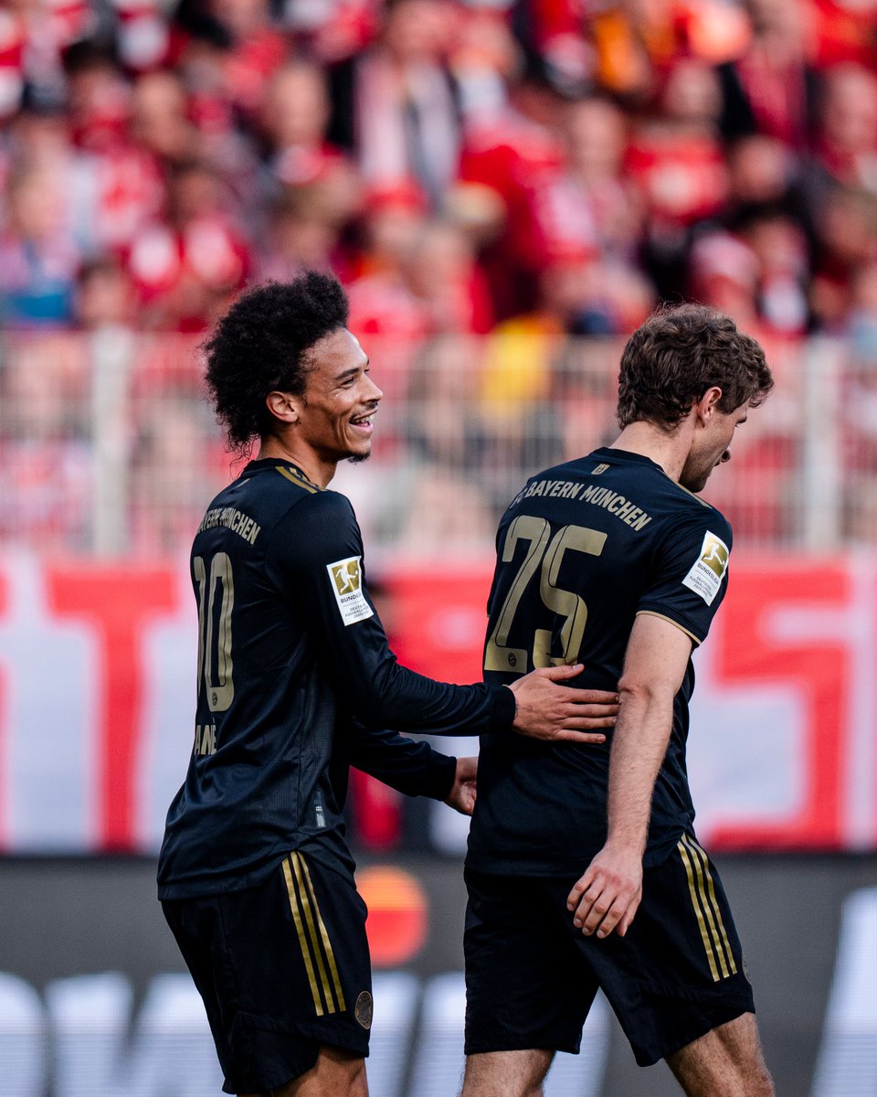 🗣️ Kingsley #Coman: "I feel good and we played well. After the game against Gladbach it was important to put in a performance like this." 💪

Morning, #FCBayern fans! 🔴⚪

#MiaSanMia #FCUFCB