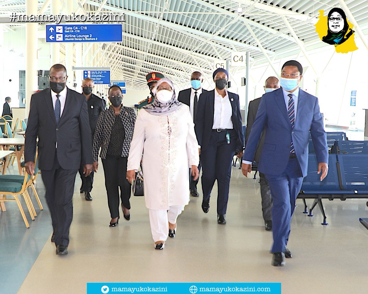 mamayukokazini's tweet photo. Athari za mabadiliko ya tabianchi kwa Watanzania:

1. Kuongezeka kwa majanga ya asili (mafuriko, ukame, joto kali na vimbunga)

2. Kuhatarisha afya za watu

Ziara ya Rais Samia nchini Scotland ni ya kuweka mikakati ya kukabiliana na janga hilo ili kuokoa maisha. #mamayukokazini https://t.co/CtpREmq40x