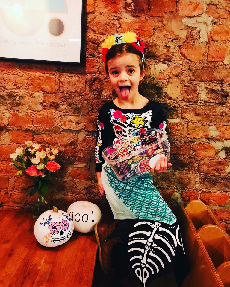 CuckooPrestwich's tweet photo. Bring your little cuckoos to the #hallohatch for some sweet treats x https://t.co/hdLnoVktTC