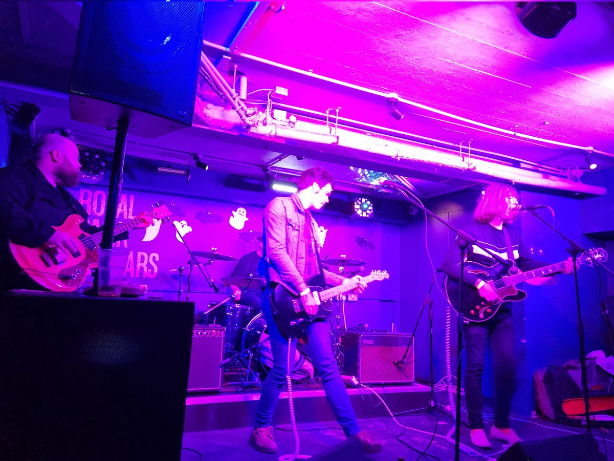 @cowgirlband crackin performance last night in Leeds deffo watch these lads again. Looking forward to the vinyl dropping x <a href="/hotwaxxleeds/">HOT WAXX</a> <a href="/ShakamotoThe/">The Shakamoto Investigation</a>