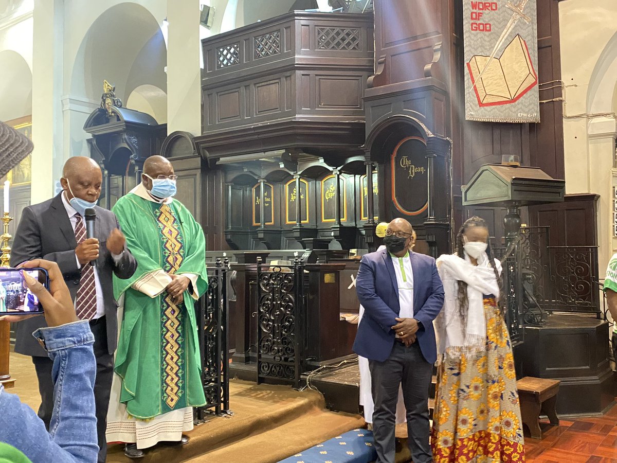 This Morning I join President @HermanMashaba at the Anglican Church, St Mary’s Cathedral in Joburg CBD alongside @VytjieM , @JohnMoodeyGP (WC and GP Chairpersons) respectively, as well as, @MikaNgobeni National Spokesperson. #LetsFixSouthAfrica