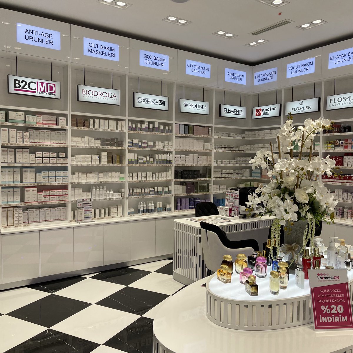 Cildin için ihtiyacın olan her şey KozmetikON’da! #kozmetikon