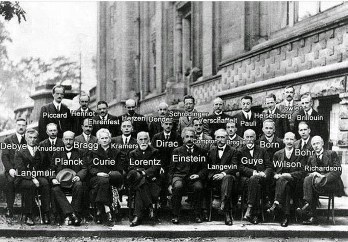 SusoChamorro's tweet photo. The #SolvayConference, 1927. https://t.co/bcb1okf0Ew
