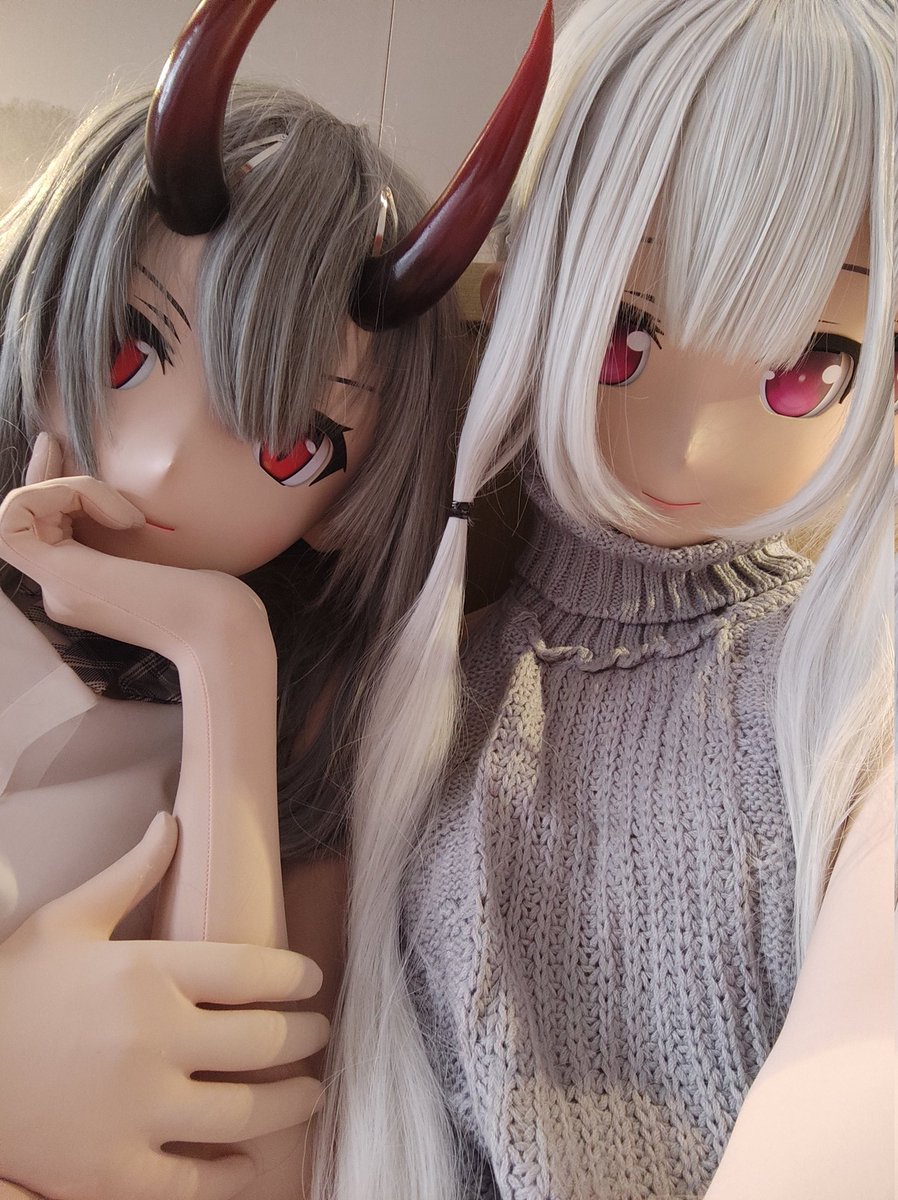 这是个迟到的生日照片！虽然生日没有小蛋糕，但是昨天有可爱的桃乐c麻麻陪我度过，感谢！

索菲：我
巴御前：@Torothy_Ww