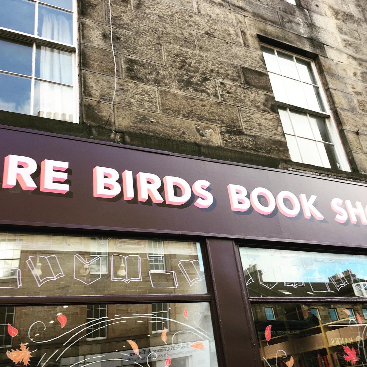 PerthAcadLib's tweet photo. It was actually sunny in #Edinburgh yesterday and @PerthAcadLib found a new bookshop in Stockbridge and noticed a booky facade on St Stephens Street. #CityofLiterature #rarebirdsbookclub #perthacademy #PA_Reads #michaelacoel #chonamjoo https://t.co/11P5lOcS9X
