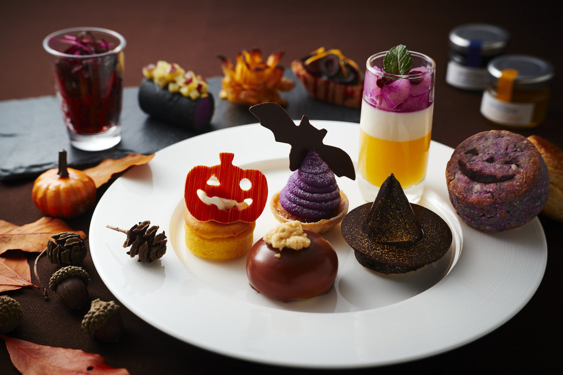 ConakrySheraton's tweet photo. C’est HALLOWEEN 😨
Un seul endroit pour se retrouver et célébrer ensemble, le Sheraton Grand Conakry Hôtel. 

#halloween #sheratongrandconakry https://t.co/Sa1yxn9YUc