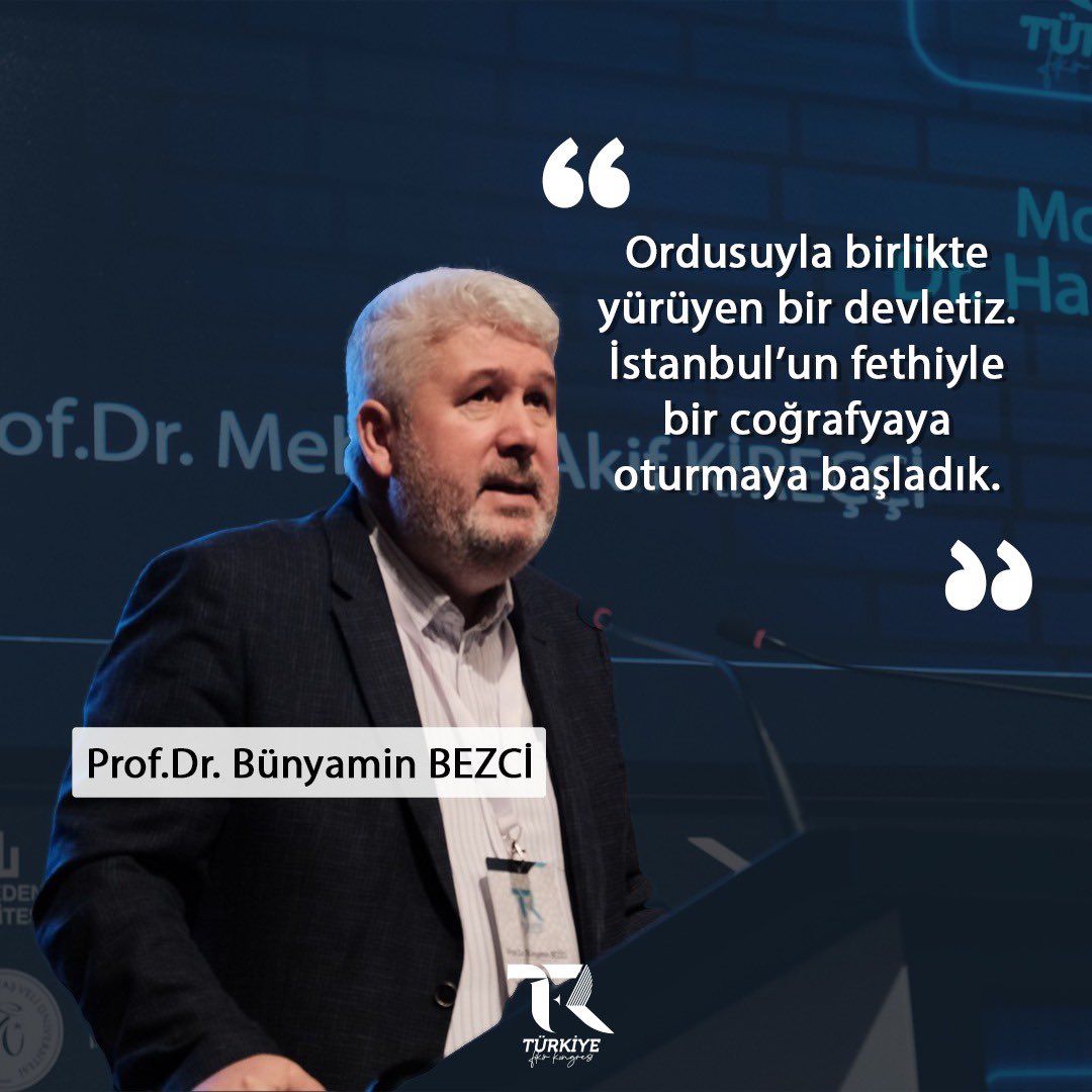 tugvauniversite's tweet photo. #TürkiyeFikirKongresi’nde oturumlar devam ediyor❗️

Gençler konuşuyor, hocalarımız yorumluyor👏

#FikrinKongresi
#SözümüzVar https://t.co/XPxxk3z788