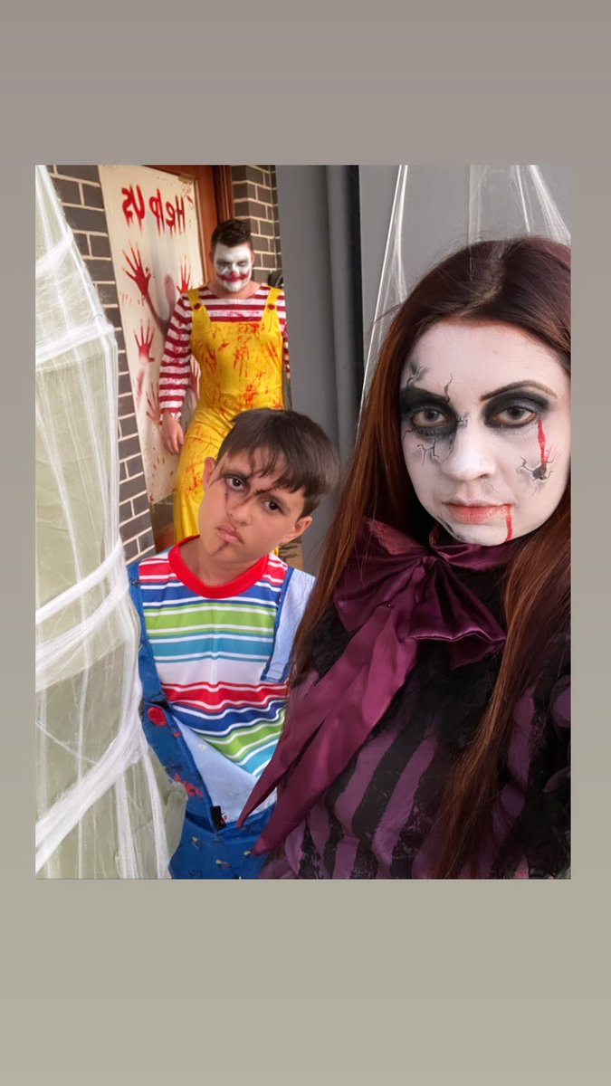 Xbina's tweet photo. Happy Halloween 🎃 https://t.co/nQFoe4RTiD