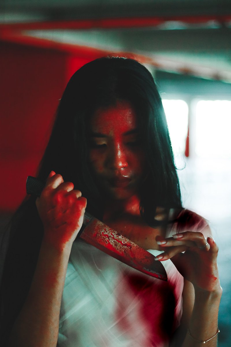 sthuhtet5's tweet photo. Psycho Killer Girl 🔪🎃

In frame - Thin Thin Oo

📸 - https://t.co/iCWKurd5eK

#fakebloodmakeup ⚠ #HappyHalloween2021 https://t.co/L5vnwSQetU