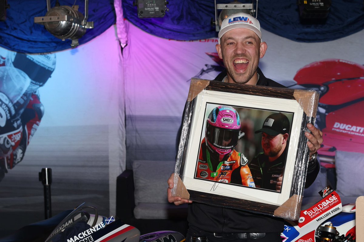 AthloneEvents's tweet photo. Our generous guests bid on every item in our charity auction - more thank yous to @BenCurrie61 @LeviDay57 @SamLowes_22 @joesheldonshaw @kyleryde @BradRayRacing @OMGRacingUK &amp; more for their generous donations for the air ambulance! 💥👏🏼 https://t.co/vG03oBOLhE