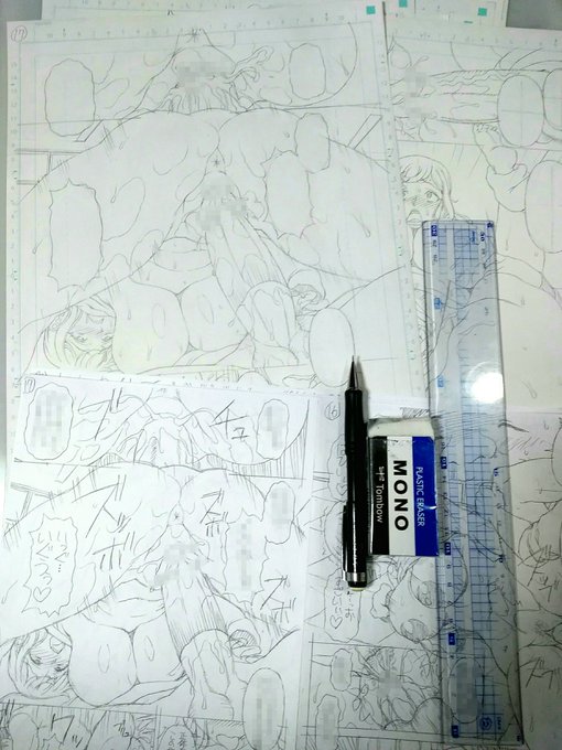 ～エド漫画進捗～
下書き入ってます(画面下はネーム)
DMで指の骨折について声をかけてくださる方々ありがとうね💕✨まだ完治とはいきませんが、現在このとおりバリバリ描いてるのでダイジョブです😉👍❤ 