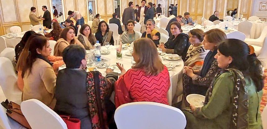 nishatriaz's tweet photo. Isn't it the time to discuss how would a womens' universities consortium look like?
Our first brainstorming session with the enthusiastic female VCs.

We are going to launch it very soon.
Watch the space.
#womenleaders #highereducation 
#PakUKEducationGateway
#AllPakVCsConference https://t.co/XmQEw6U2Mp