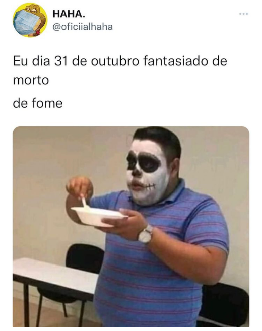 ecaroliinee's tweet photo. Nesse halloween tô igual o @CesarMenotti comendo cuscuz e pensando na lasanha do almoço. https://t.co/fauHmLwmo0