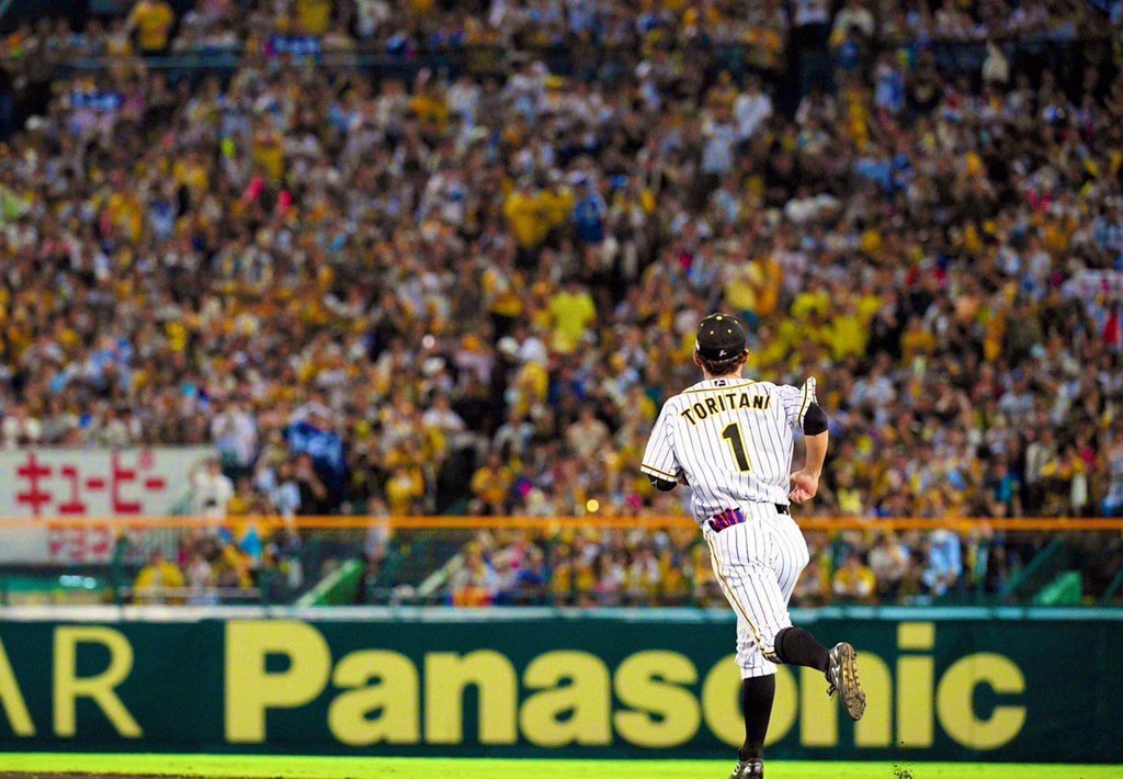 baseballk721's tweet photo. 俺の人生そのものでした。
ショートをやるきっかけになった選手。
お疲れ様でした。
明日から生きるのがしんどい。
#鳥谷敬 https://t.co/9QXaDXYWsP