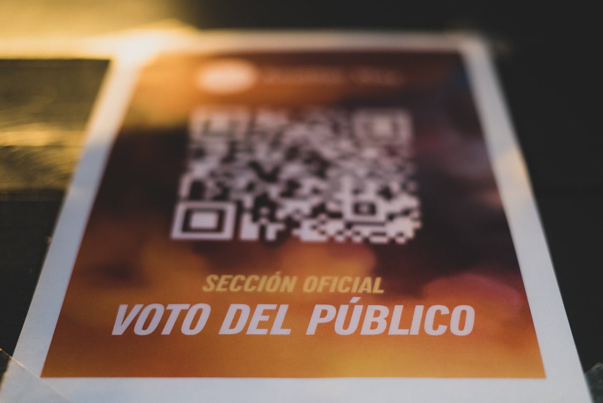 AnotherWayFF's tweet photo. #AnotherWay2021 🐦🌎
Nuestros espectadores sois fundamentales para el festival 💚. Cada edición, dejamos en vuestras manos la labor de seleccionar los Premios del Público @libretas_aedra: 

🏆LORDS OF WATER de Jerome Fritel.

🏆DEAR FUTURE CHILDREN de @FranzBhm.

¡Muchas gracias! https://t.co/2ZZabukllb
