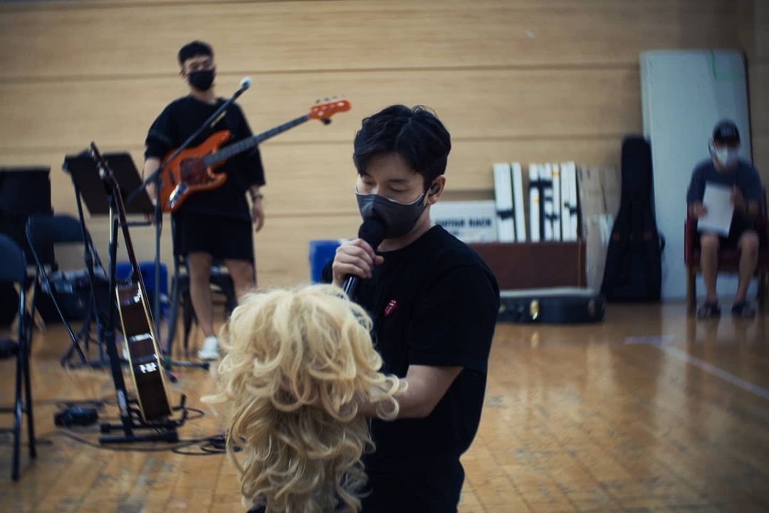 zos_bar's tweet photo. 조율 연습실...❤️‍🔥 #조승우 https://t.co/rrv6Qmijpt