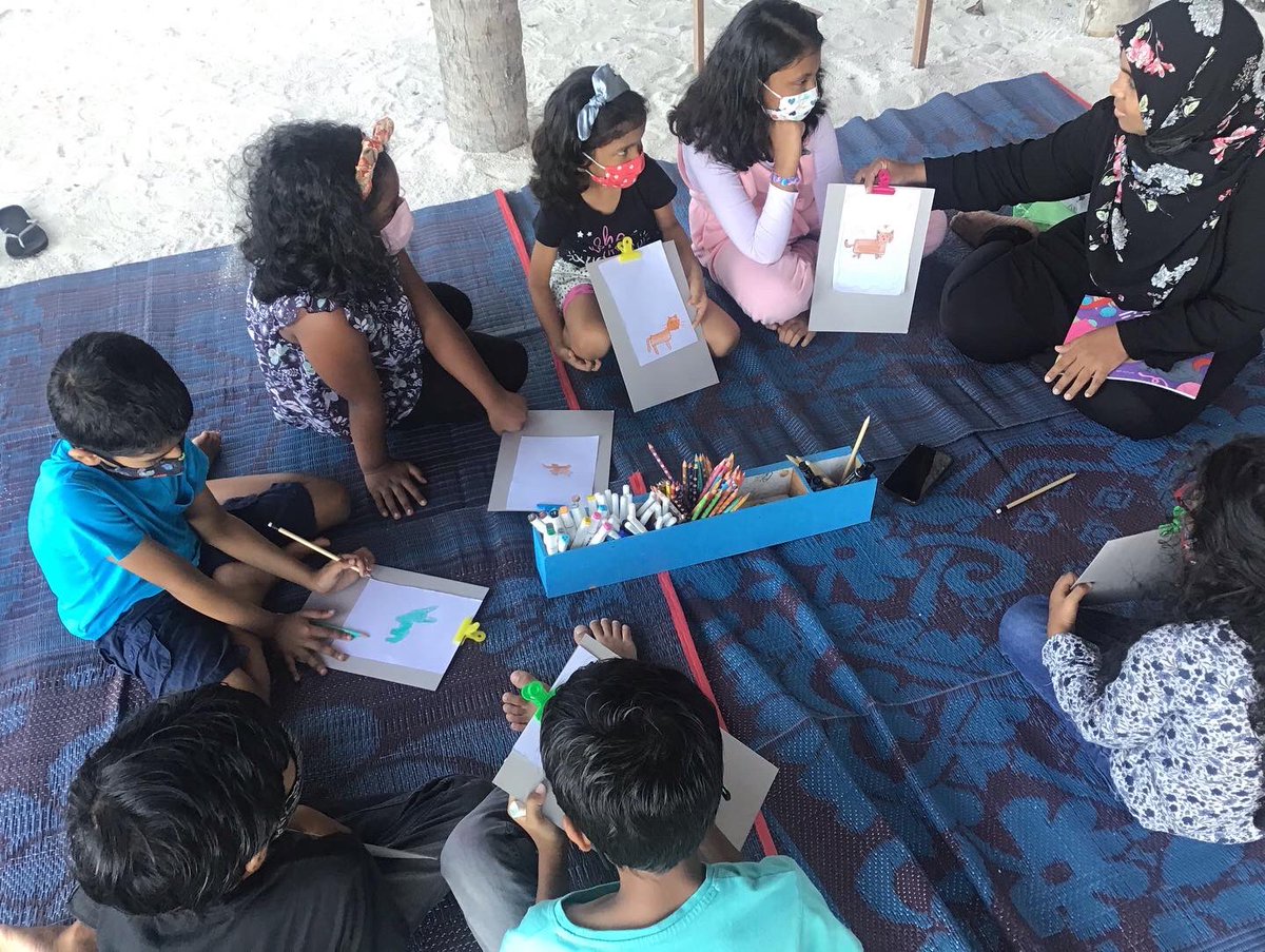 FoiyGaadiyaa tweet media