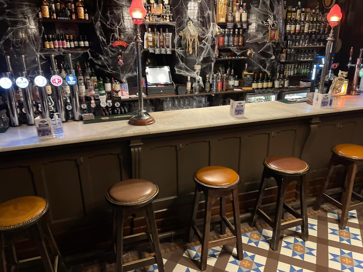 BlakesTheHollow's tweet photo. #SpotTheDifference
Today we get to welcome back some old friends 💚
Baby steps but we are moving in the right direction…
#NormalityReturning #Fermanagh #Enniskillen https://t.co/1xgn0Cy2TQ