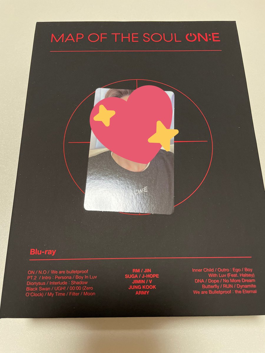 vtetewww1230's tweet photo. MAP OF THE SOUL ON:E Blu-ray トレカ交換
譲▷JIN/ソクジン/김석진
求▷V/뷔/テテ/キムテヒョン/김태형 
郵送にて交換が可能な方お願いします。
硬化ケース、防水加工、同日発送となります。条件合う方いらっしゃいましたら、DM、リプライまでご連絡お願いいたします。#BTS #mapofthesoulone 
#JIN #V https://t.co/C0WJ7Svvlt
