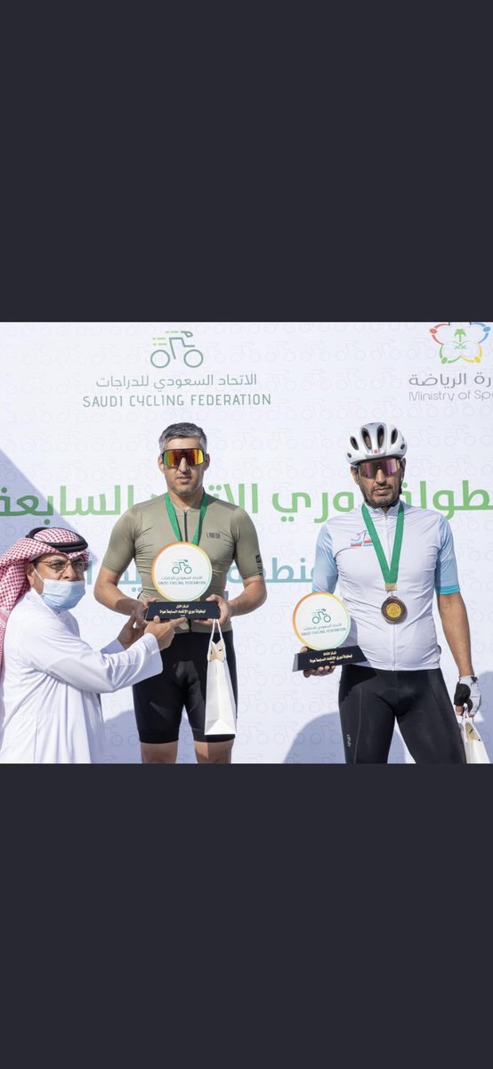 almansour2030's tweet photo. @ibshfo2 نهنئ أنفسنا بتحقيق أبطال #دراجتي_المذنب المركز الأول 🥇والثالث🥉 وذلك بتوفيق الله ثم بجهود قائد دراجتي المذنب الكابتن/ إبراهيم الفوزان 💐واستمرارية الفريق على التمارين 🚴🏻‍♂️ 

@DARRAJATI 
@DARRAJATIQASSIM
@DarrajatiRiyadh 
@jouf_bicycle 
@BicycleTabuk 
@Dragatyalsharqi https://t.co/lxAGQrneOT