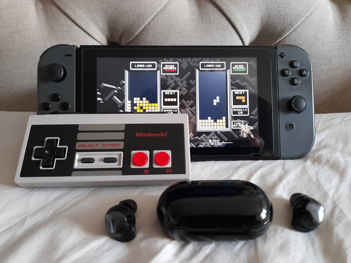 CaptainN1981's tweet image. My favorite way to play #TetrisEffect !
How do you play Tetris?

#Tetris #TetrisEffectConnected