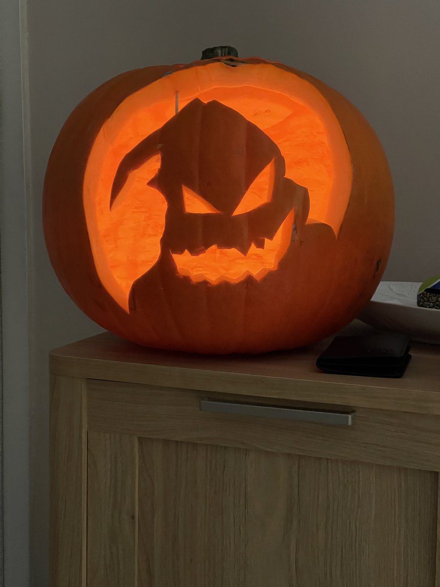 Happy Halloween. #halloween2021 <a href="/TimBurtonArt/">TimBurtonOfficialArt</a> #pumpkincarving