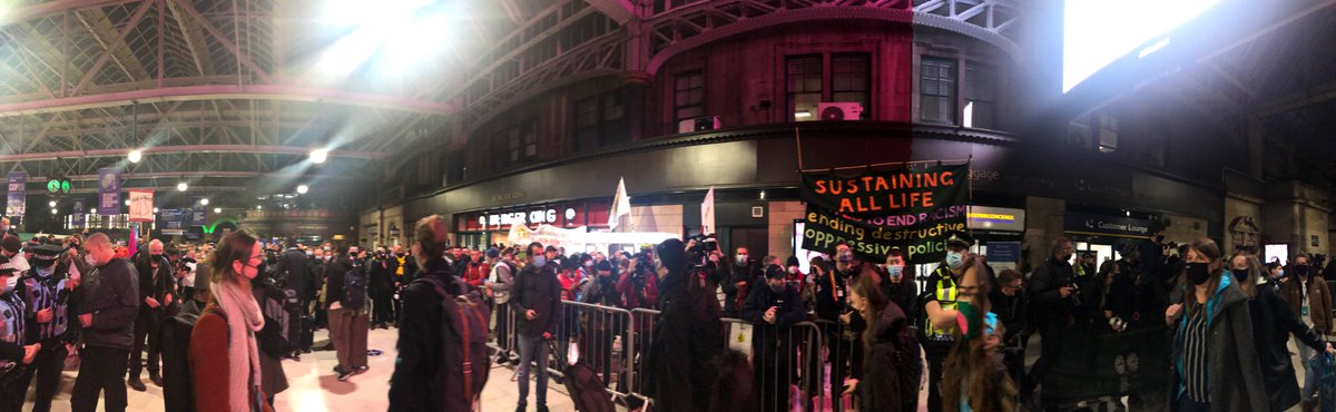 Arriving yesterday evening with the NL delegation at Glasgow Central for #COP26 with #RailtoCop